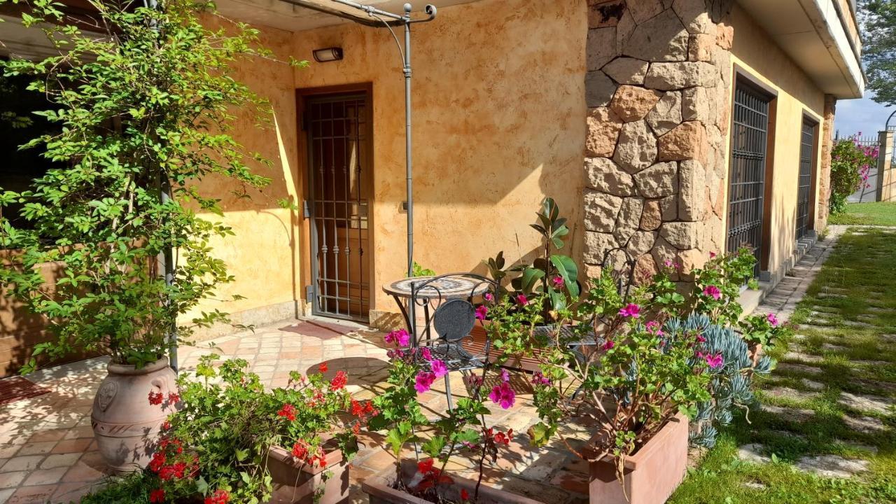 Frühstückspension La Valle Dei Casali Com
