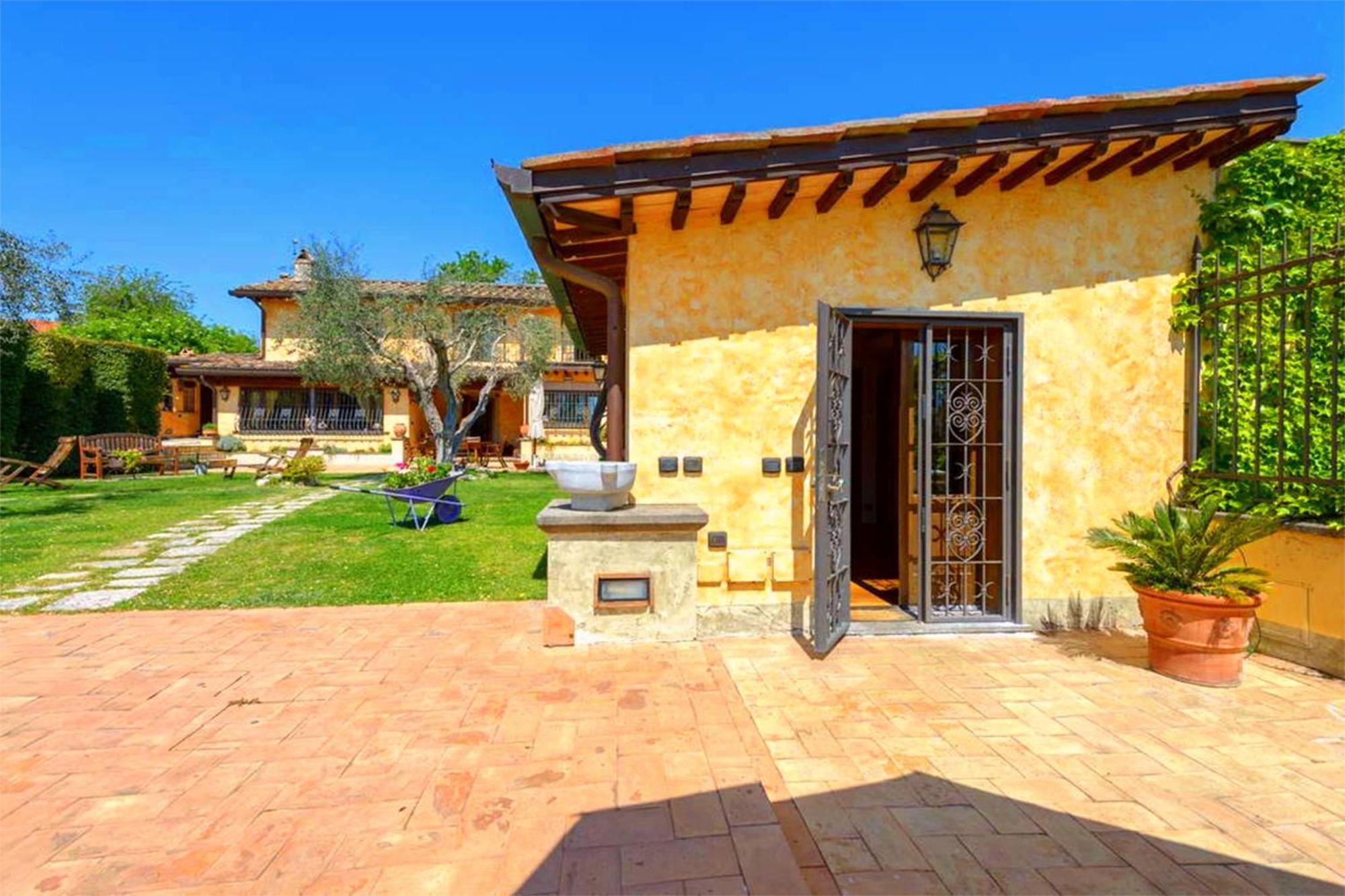 La Valle Dei Casali Com Frühstückspension Rom