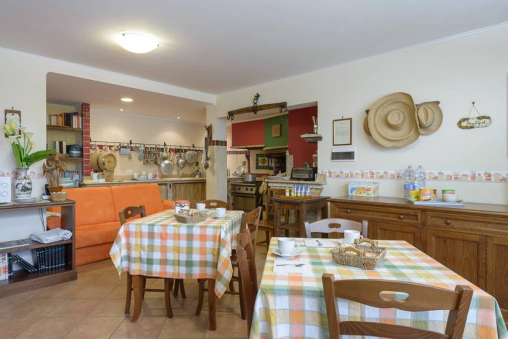 La Valle Dei Casali Com Frühstückspension