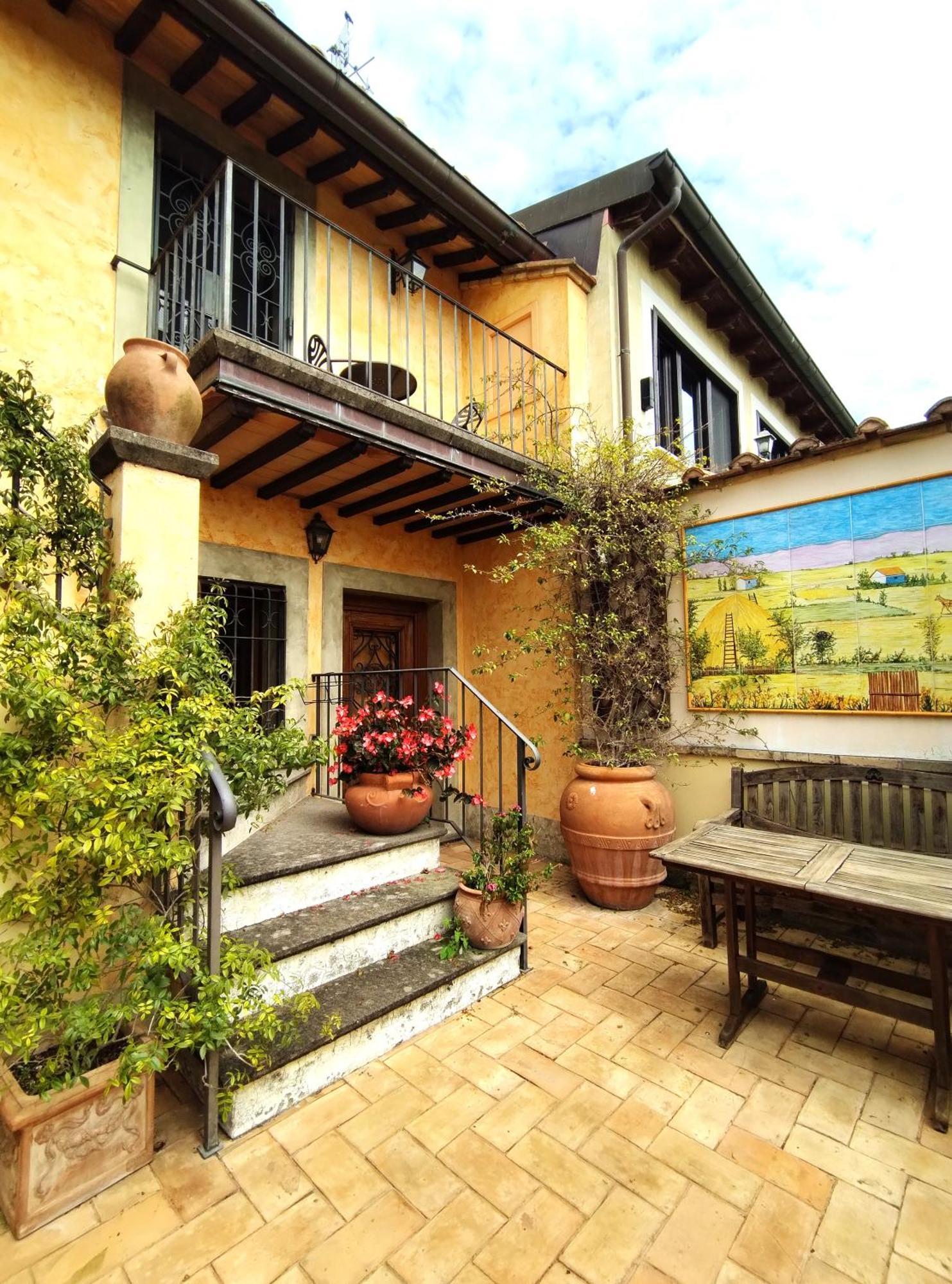 La Valle Dei Casali Con Piscina E Natura A Frühstückspension 3*